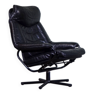 Fauteuil pivotant/inclinable norvégien Skoghaug en cuir noir du milieu du s