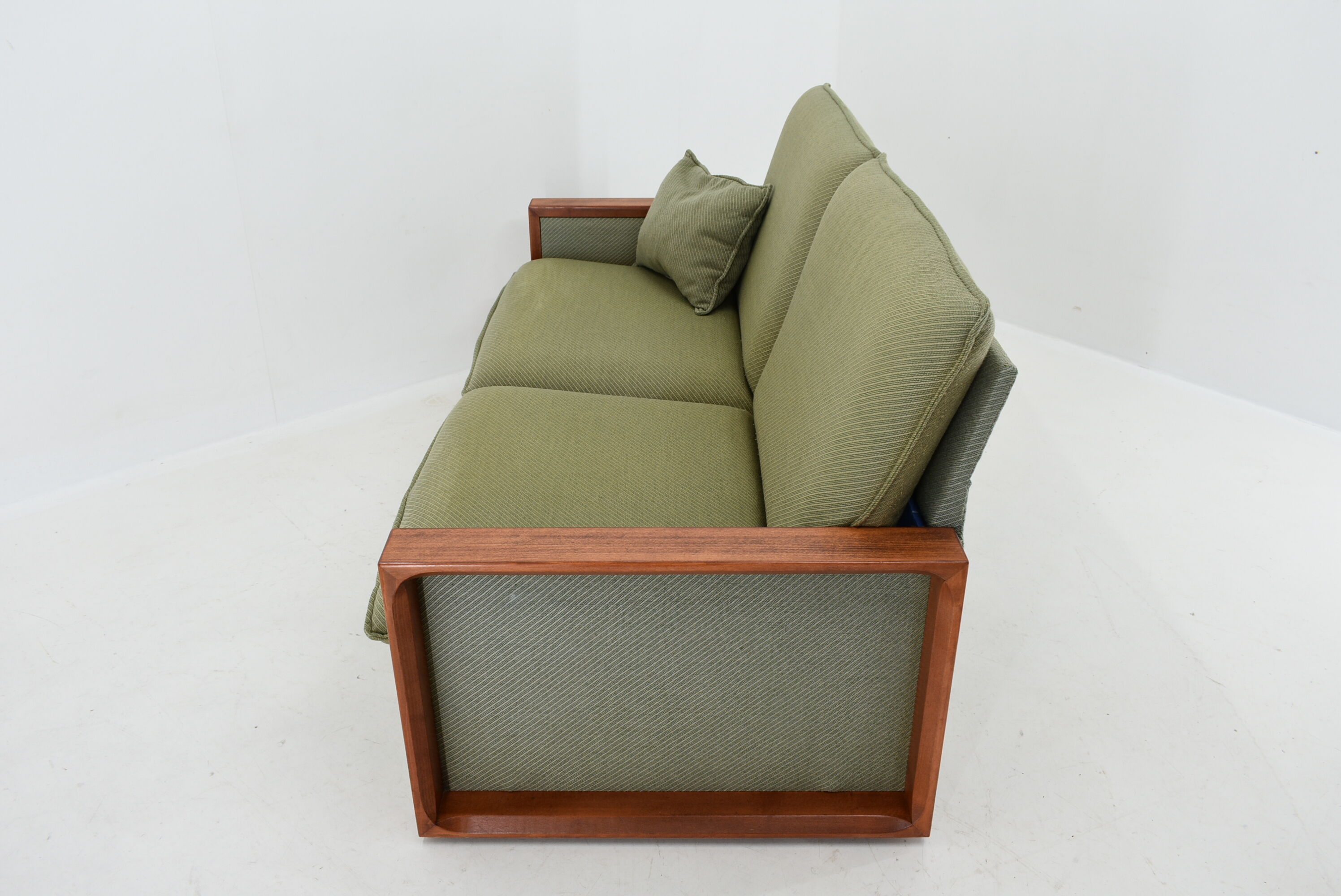 1960s, Miroslav Navratil Convertible Sofa, Czechoslovakia