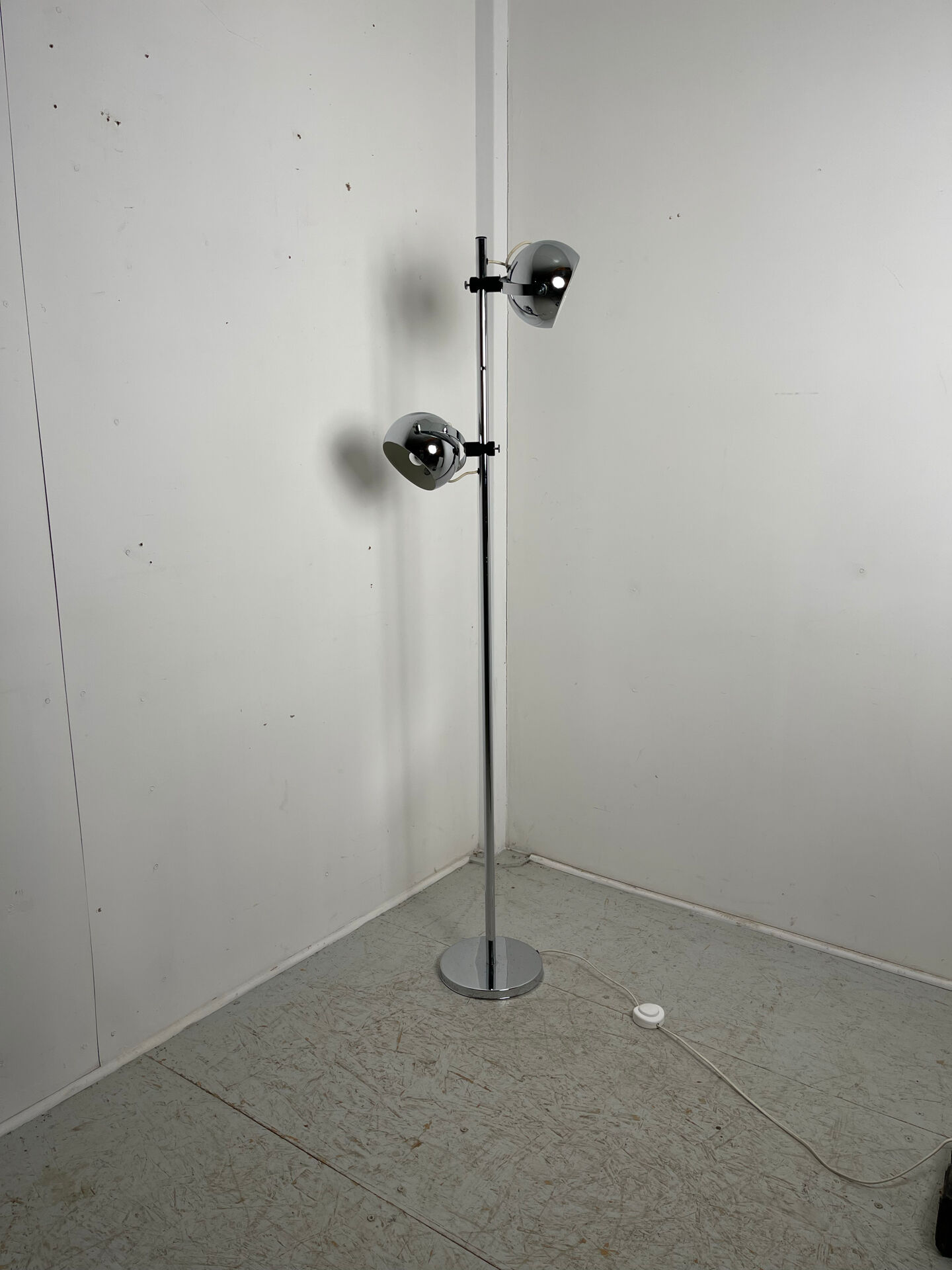1970s floor lamp with 2 spots