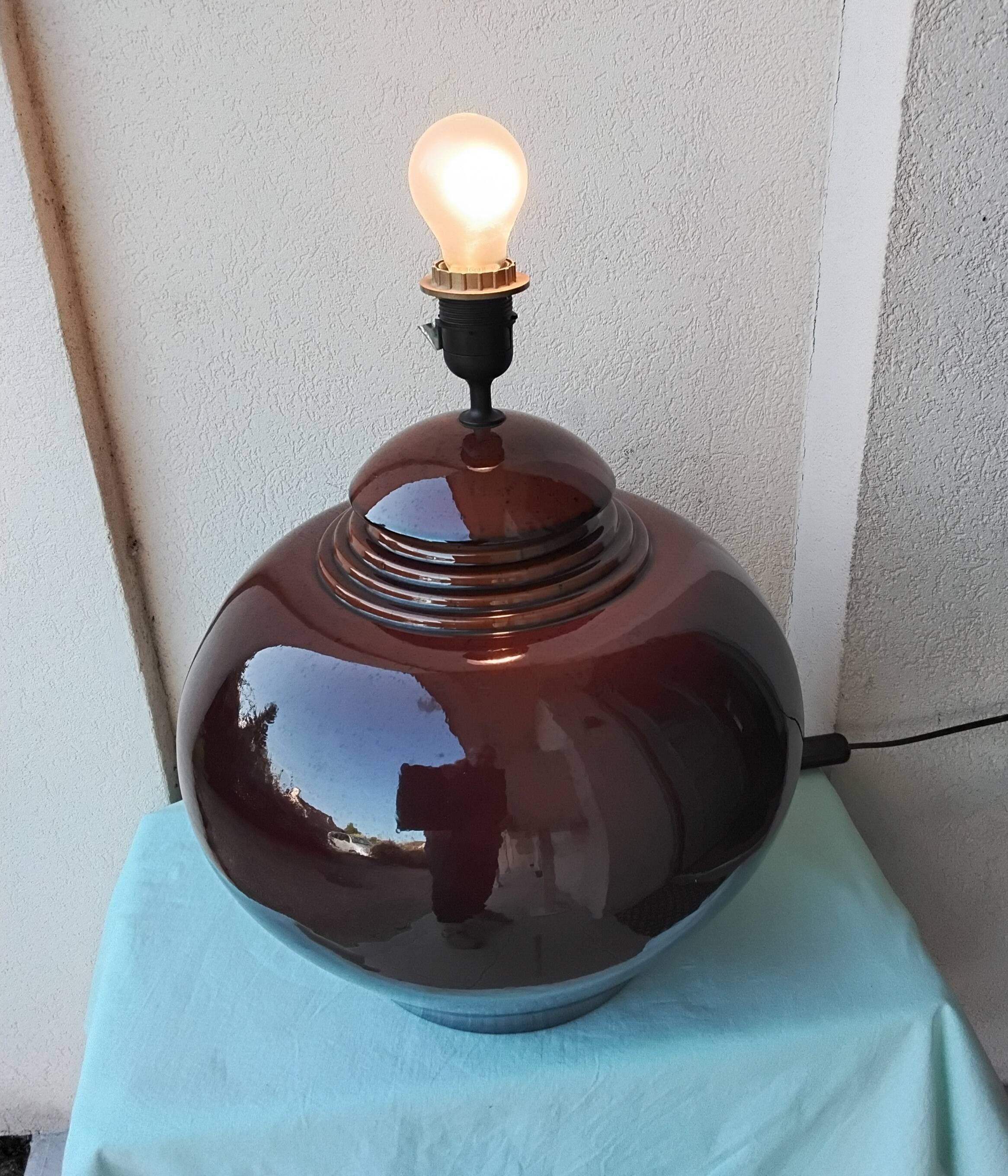 Ceramic lamp base