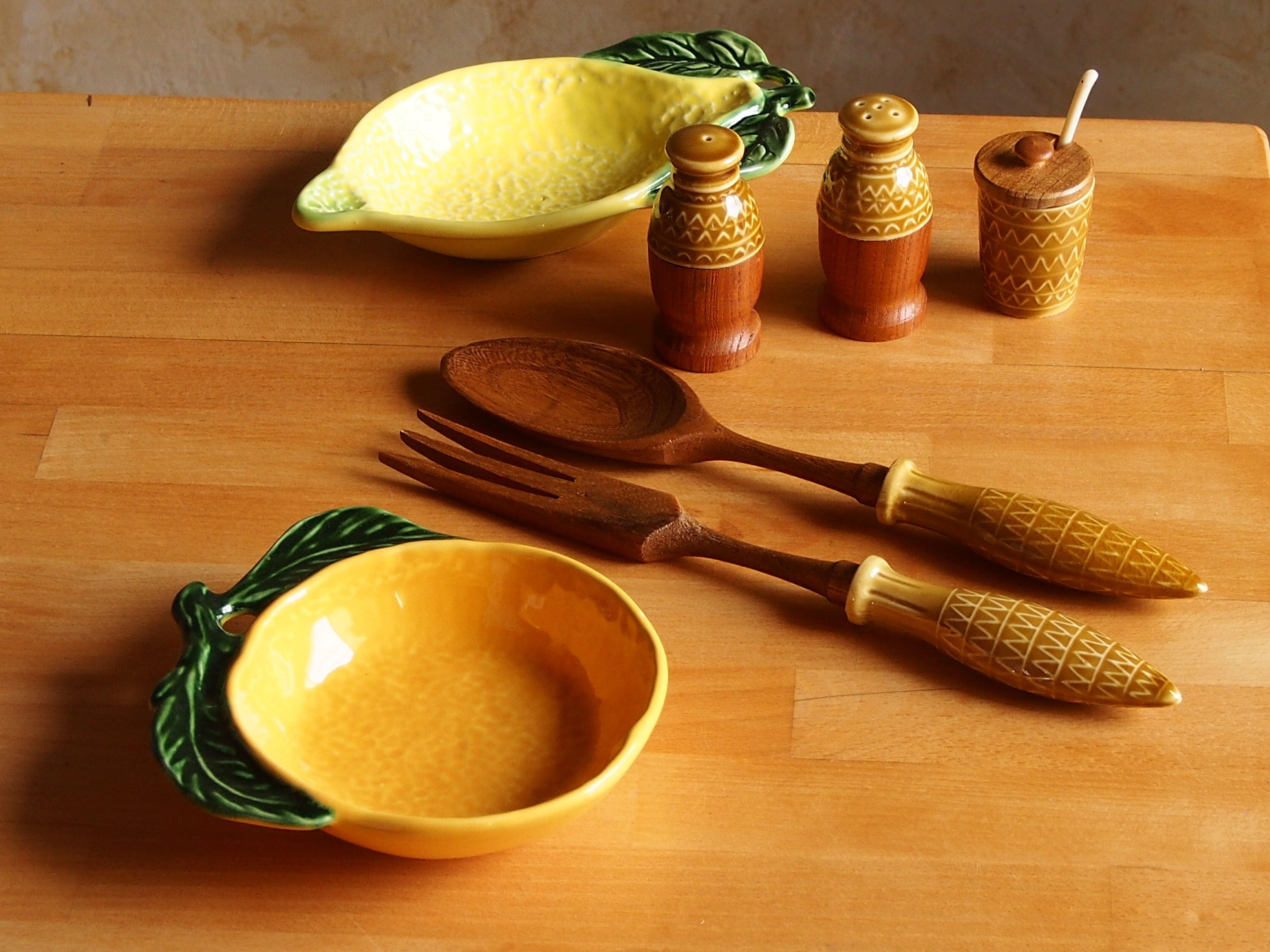 Vintage salt shaker, pepper, mustard and salad cutlery set