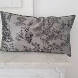 Housse de coussin en soie
