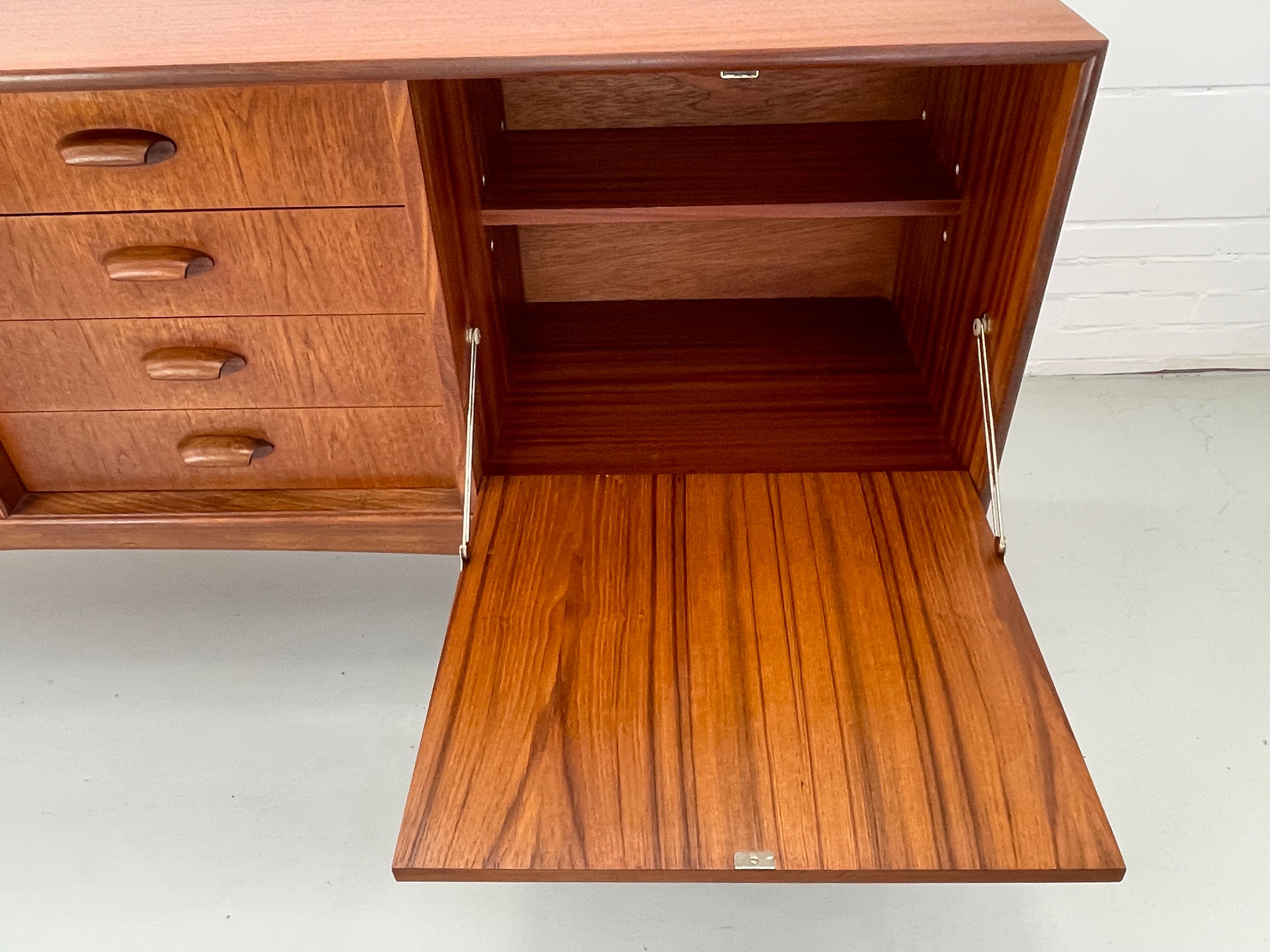 Vintage G-Plan sideboard 1960's