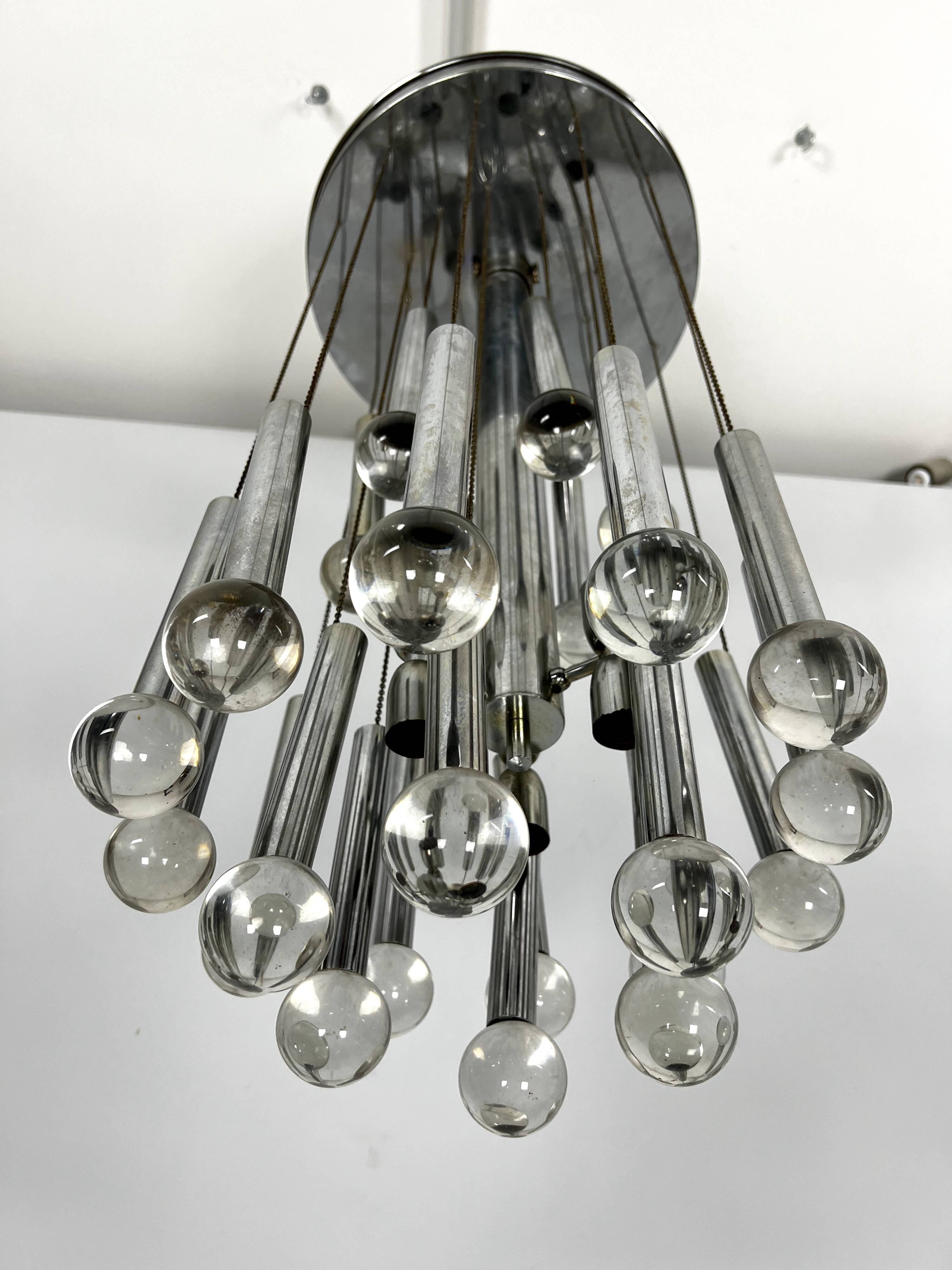 Sciolari, iconic glass sphere and chrome chandelier. Italy 1960s