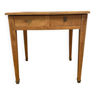 Bureau ancien en bois rénové
