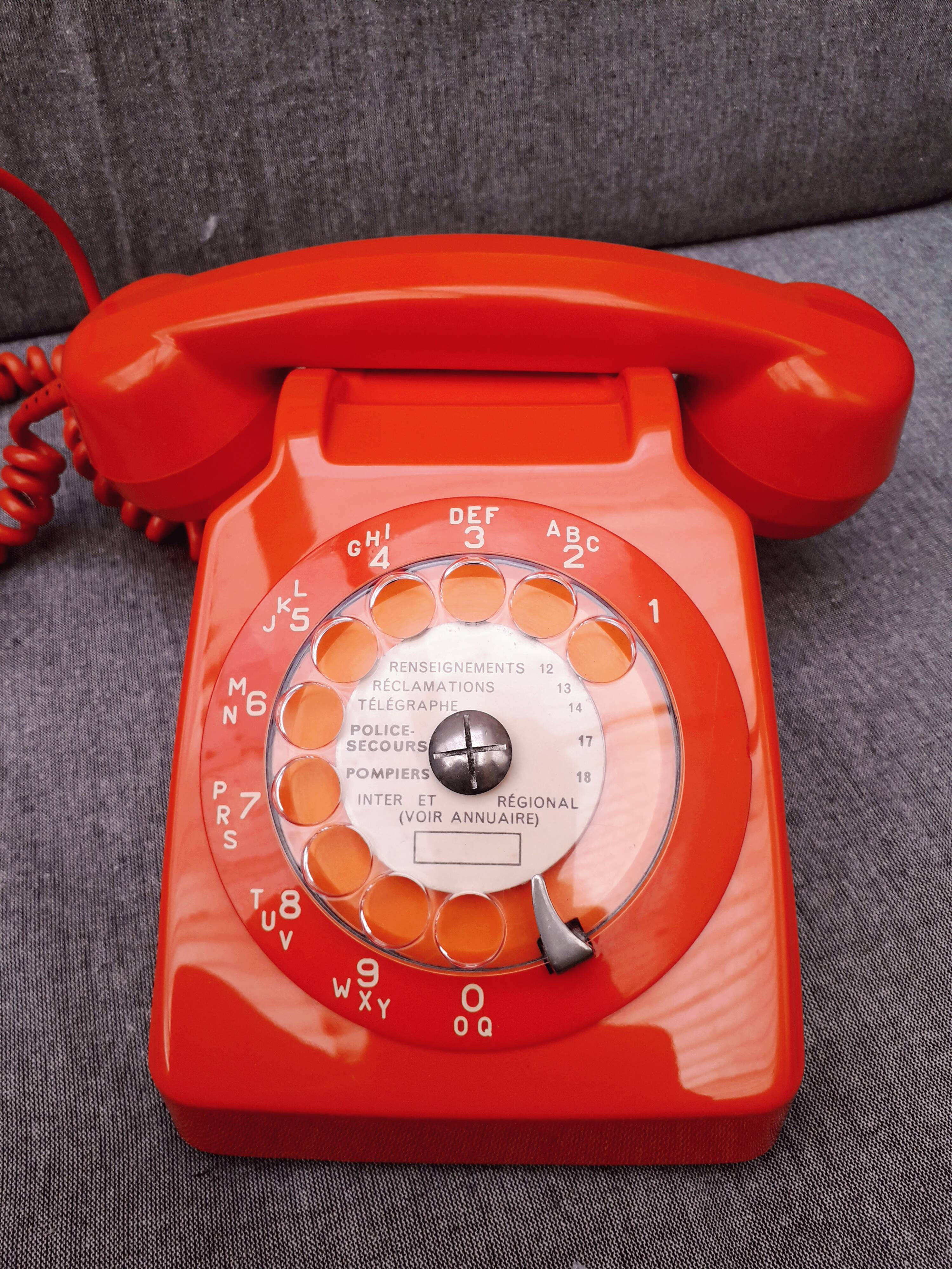 Phone orange vintage s63 socotel with dial