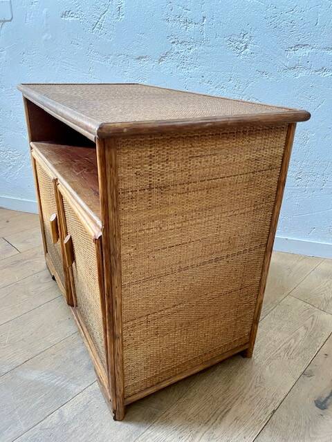 Storage unit/TV