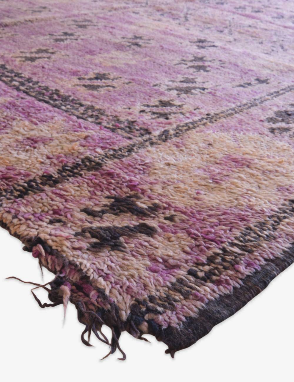 Vintage Moroccan Rug - 306 x 193 cm