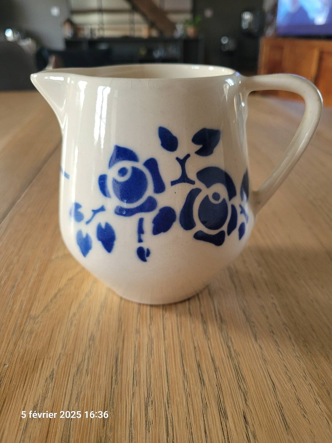 Pot à lait ancien