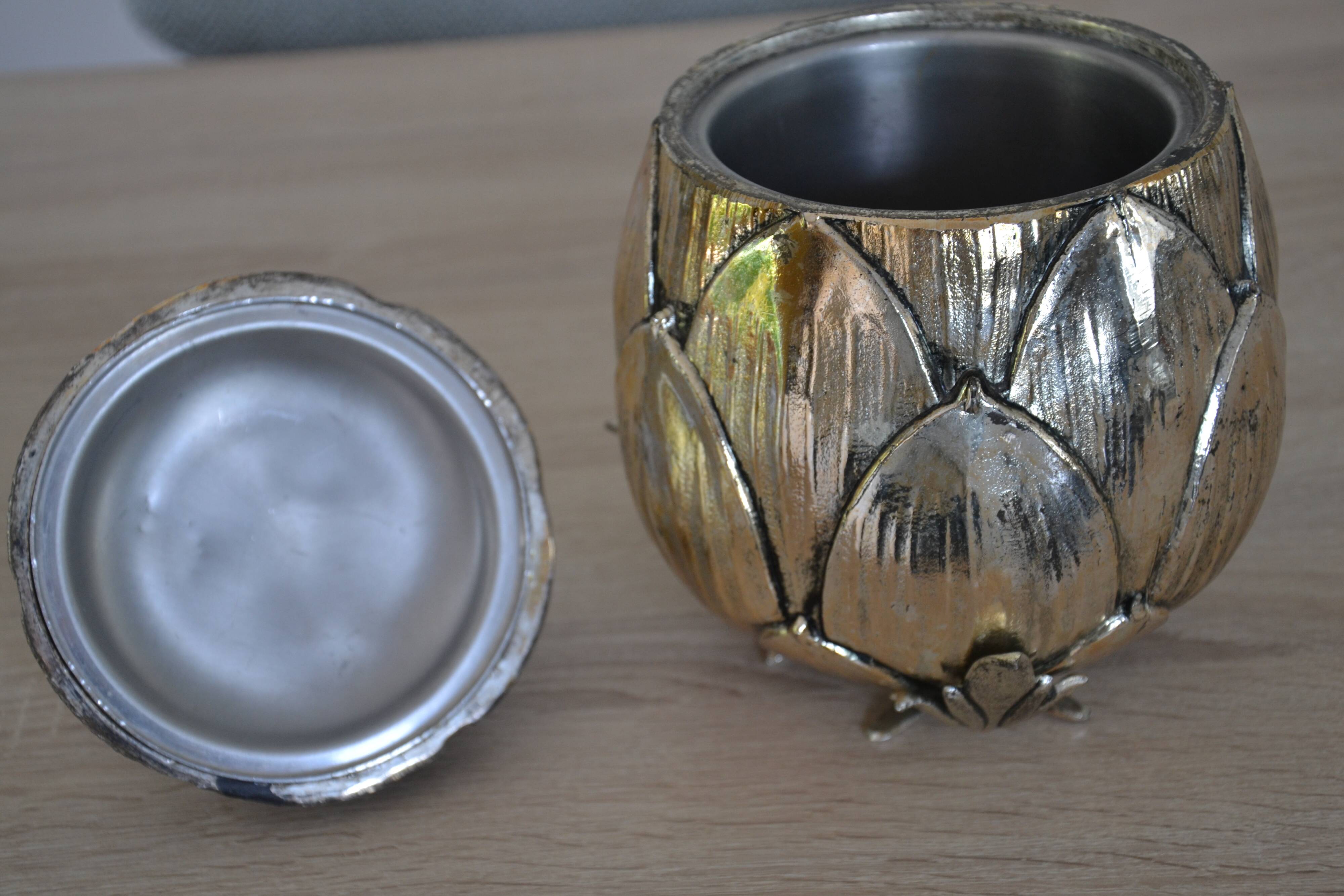 "Artichoke" ice bucket by Mauro Manetti