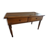 Yettes table