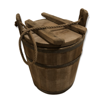 Traditional Japanese bucket