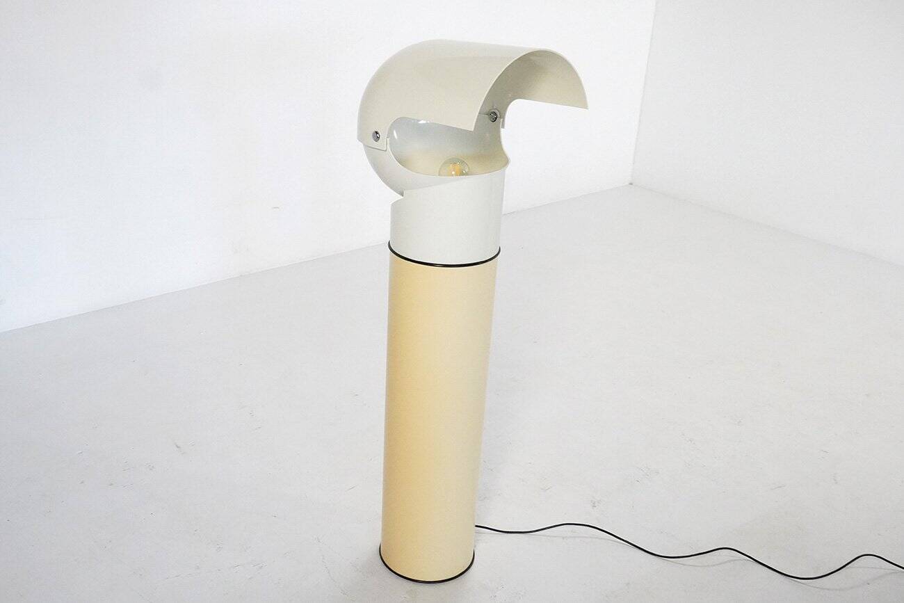 Pileo Floor Lamp by Gae Aulenti for Artemide, 1970s