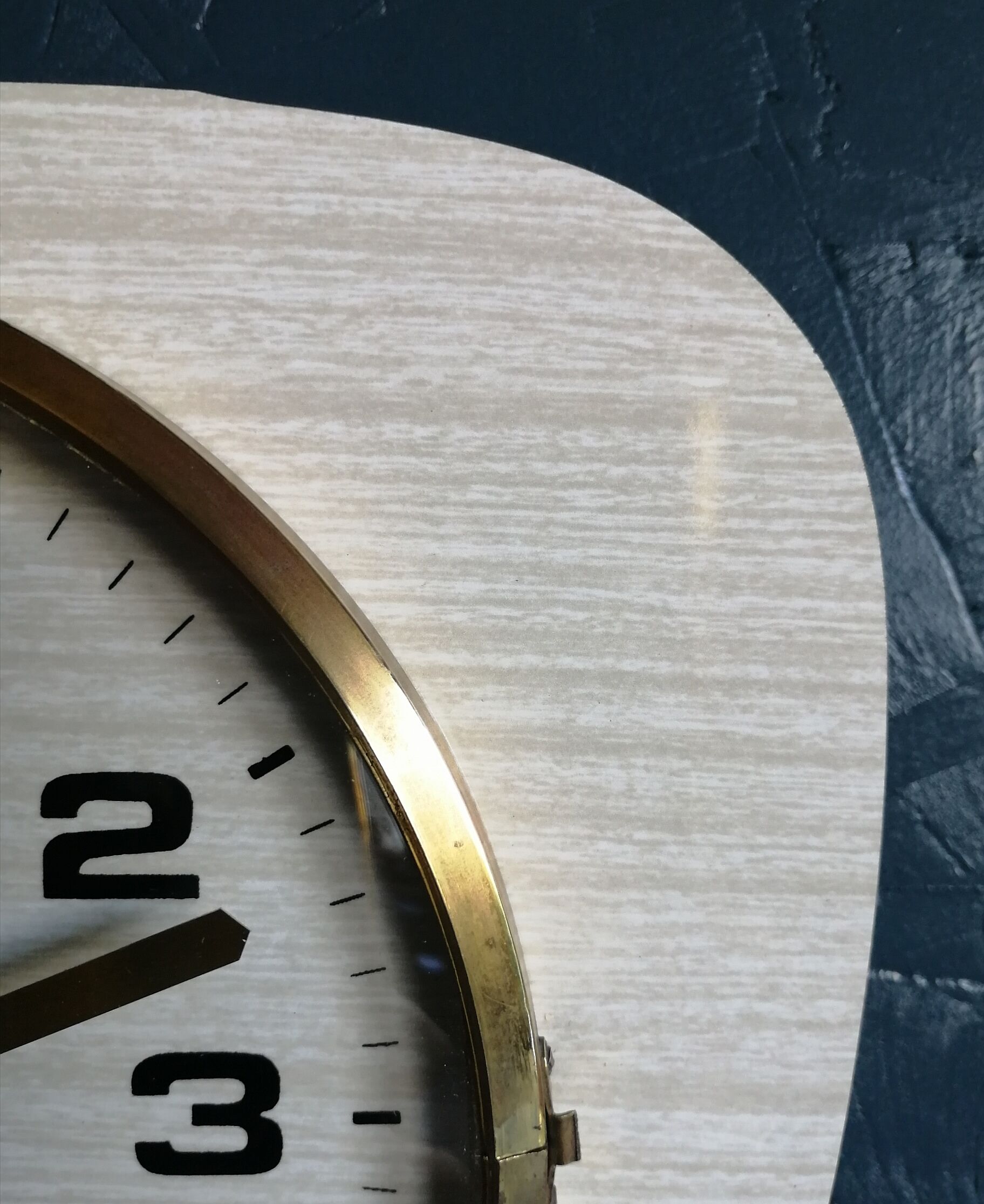 Vintage formica clock silent wall clock "Hangarter wood gray beige"