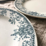 10 hollow plates and 12 flat plates fontainebleau