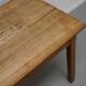 Table à manger rustique en chêne antique du début du 20e siècle.