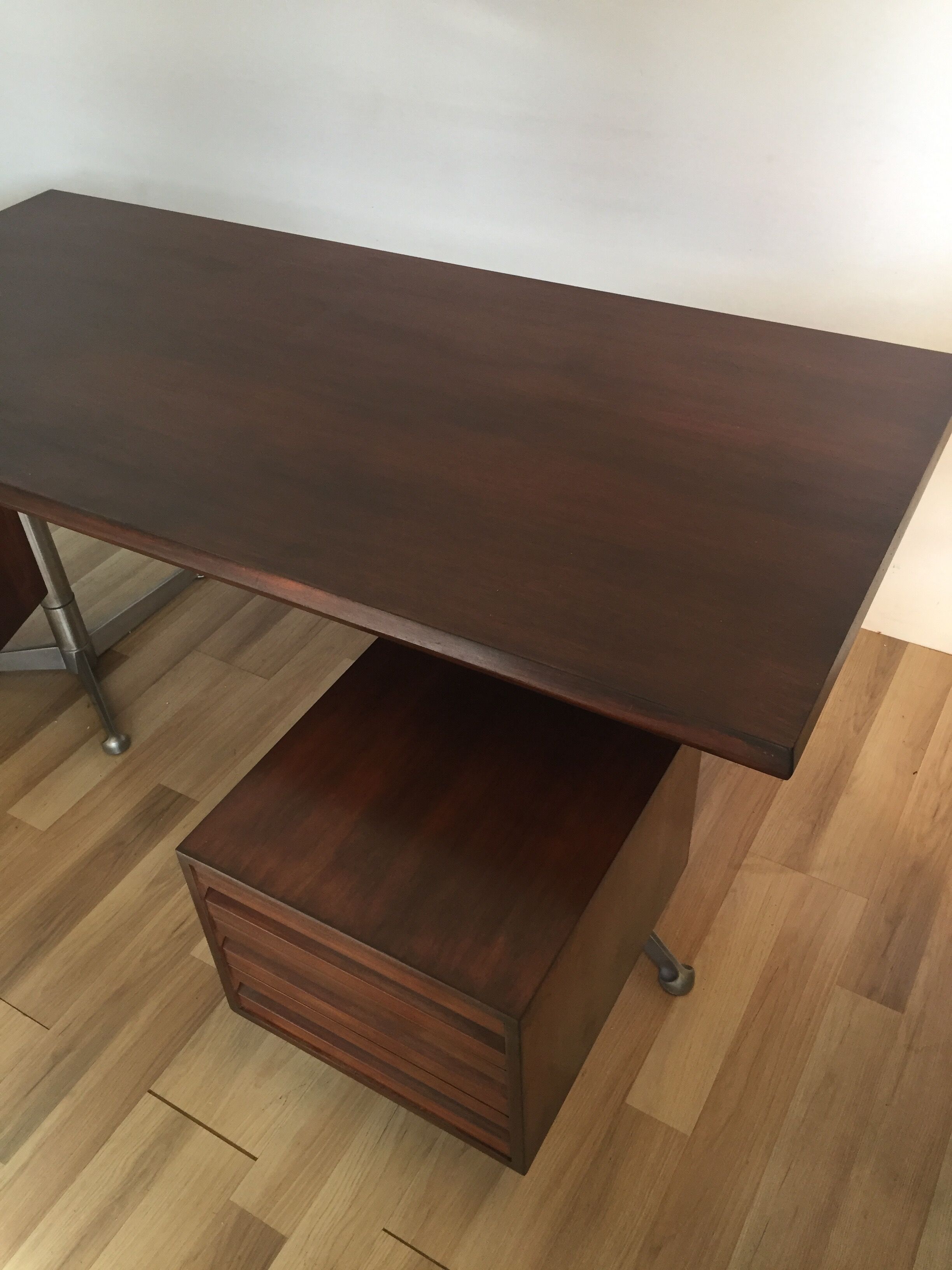Osvaldo Borsani desk 70