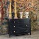 Commode en chêne Louis XV, patine noire, XVIIIe siècle