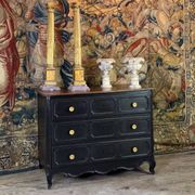 Commode en chêne Louis XV, patine noire, XVIIIe siècle