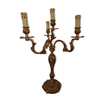 Lampe forme chandelier 4 branches en bronze