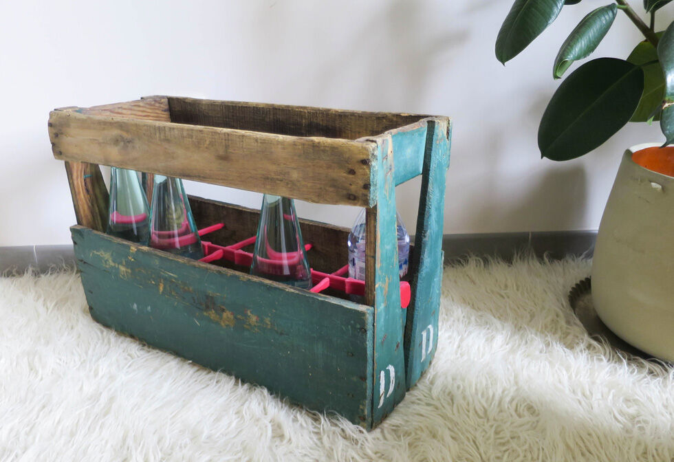 Bottle wooden rack