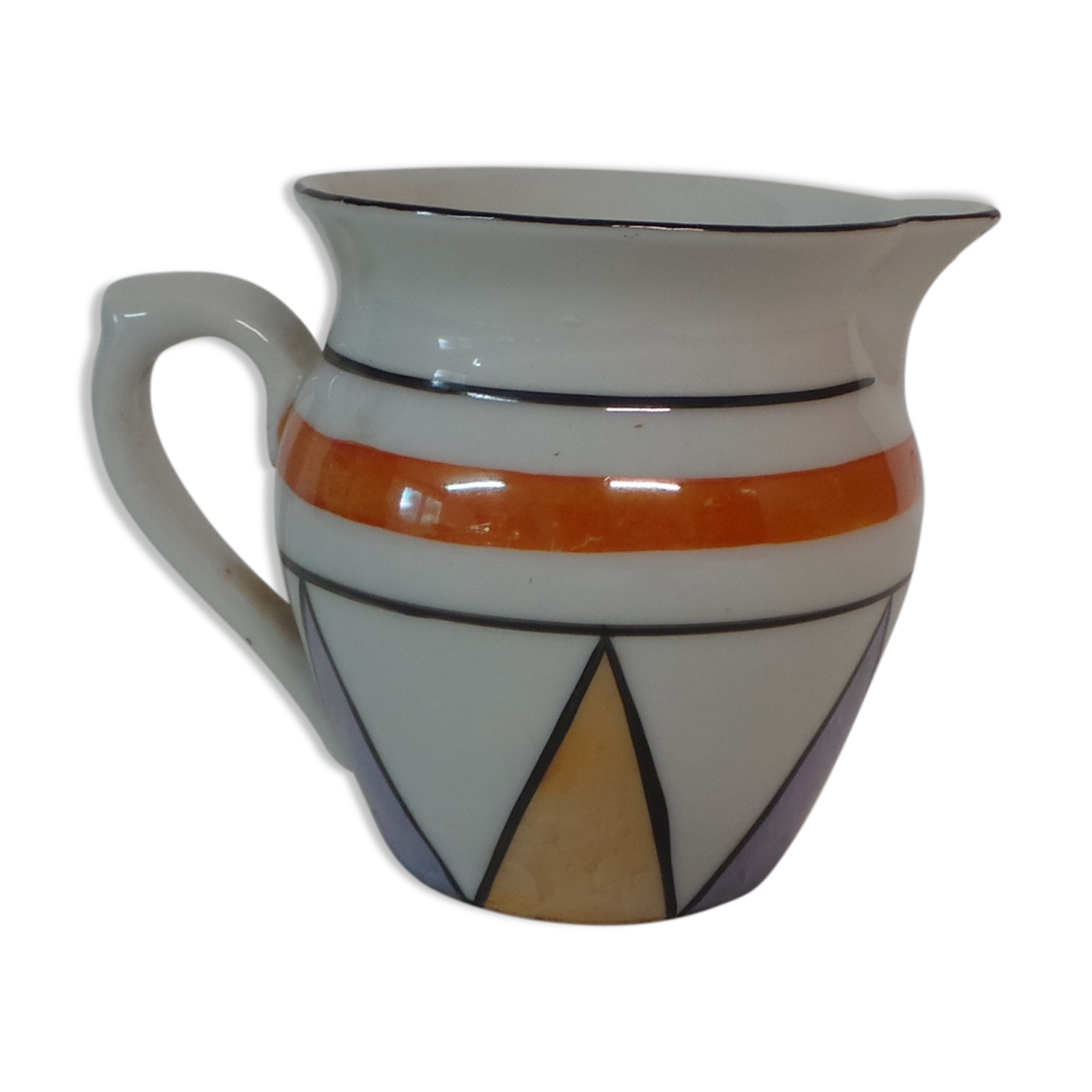 Small pitcher with milk art deco