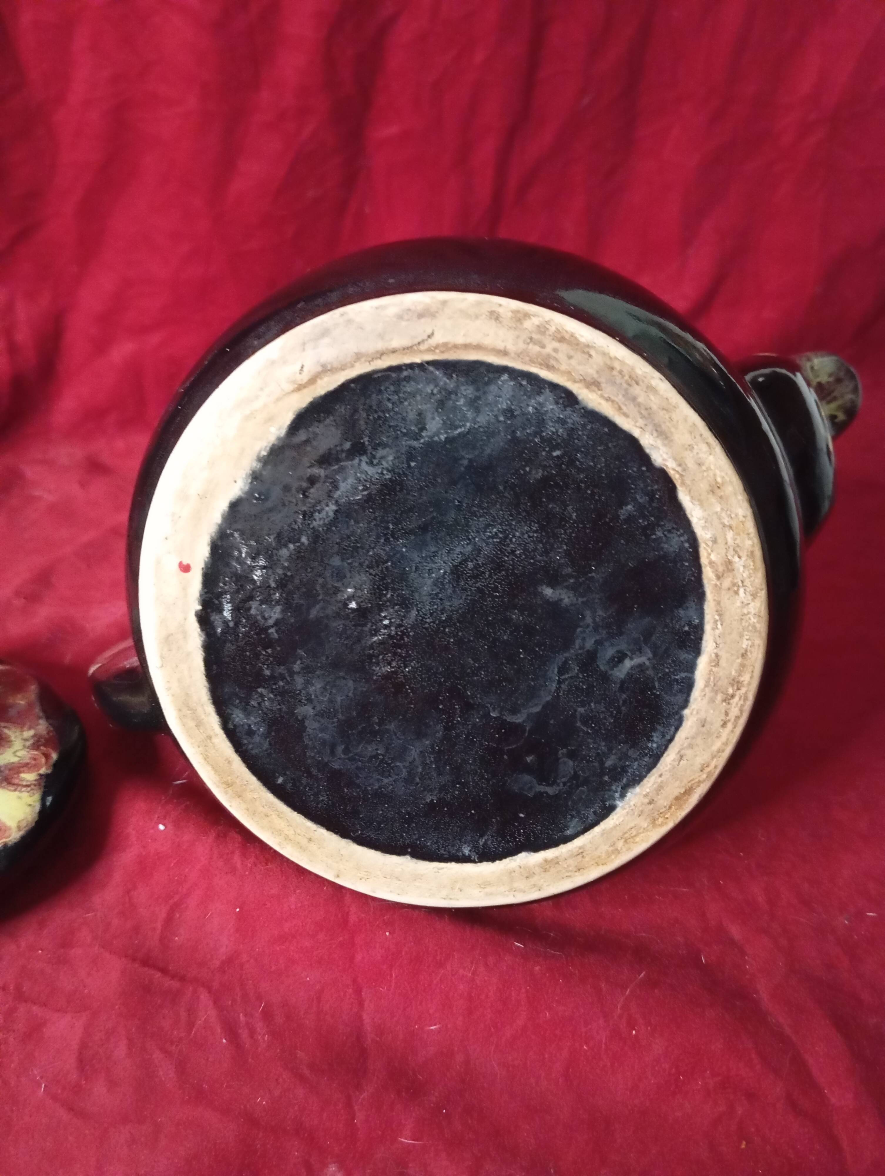 Morvan ceramic teapot