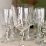 12 glasses with vine/crystal water