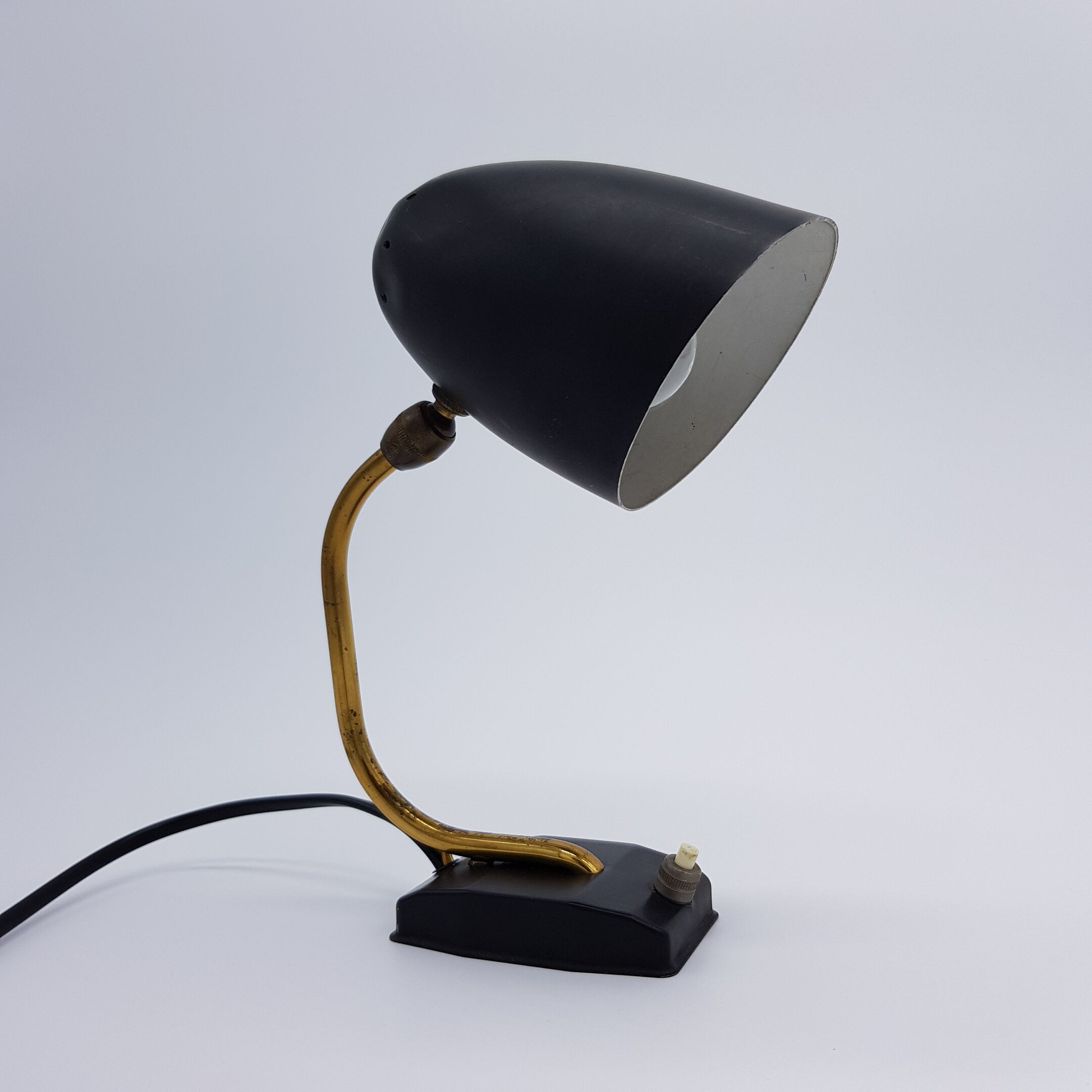 1950s pressure cooker desk lamp