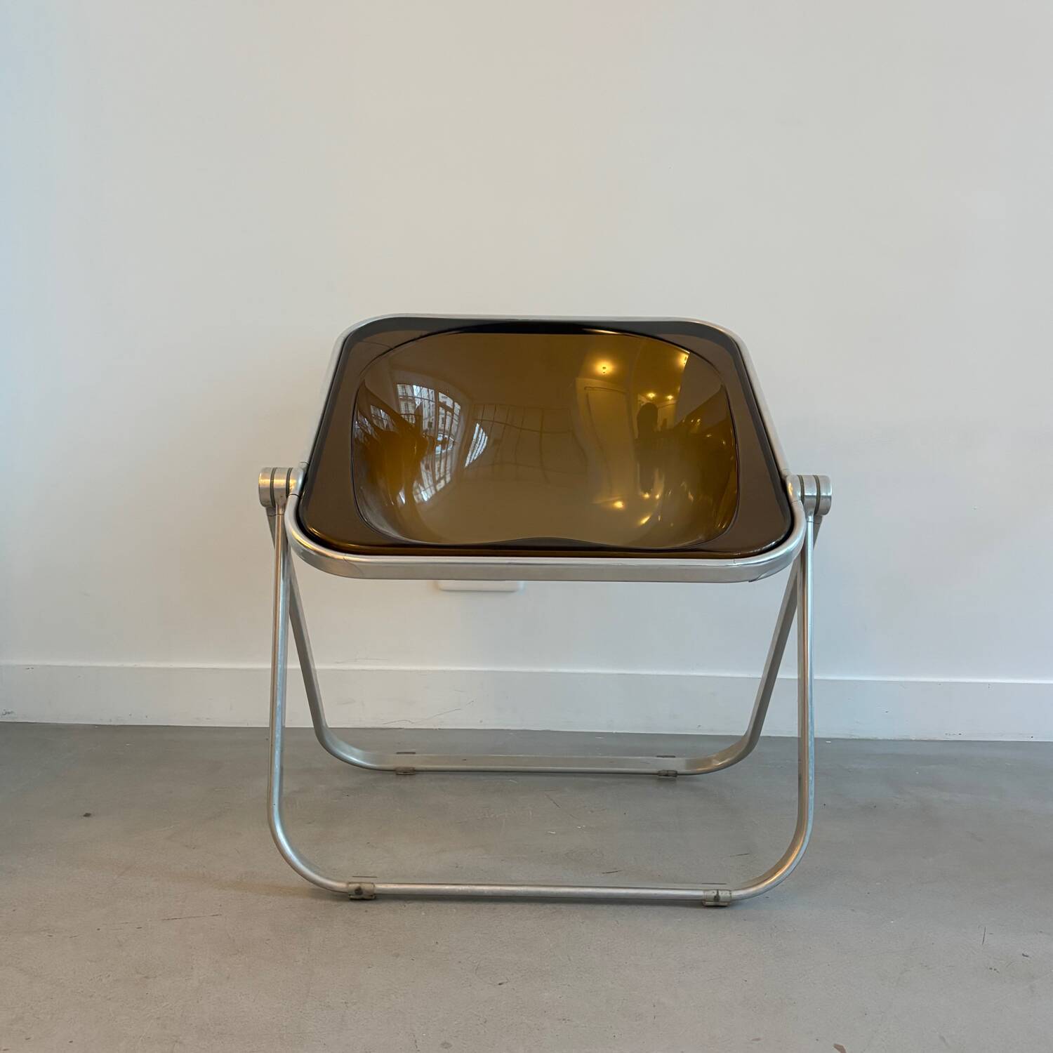 "Plona" armchair by Giancarlo Pieretti for Castelli