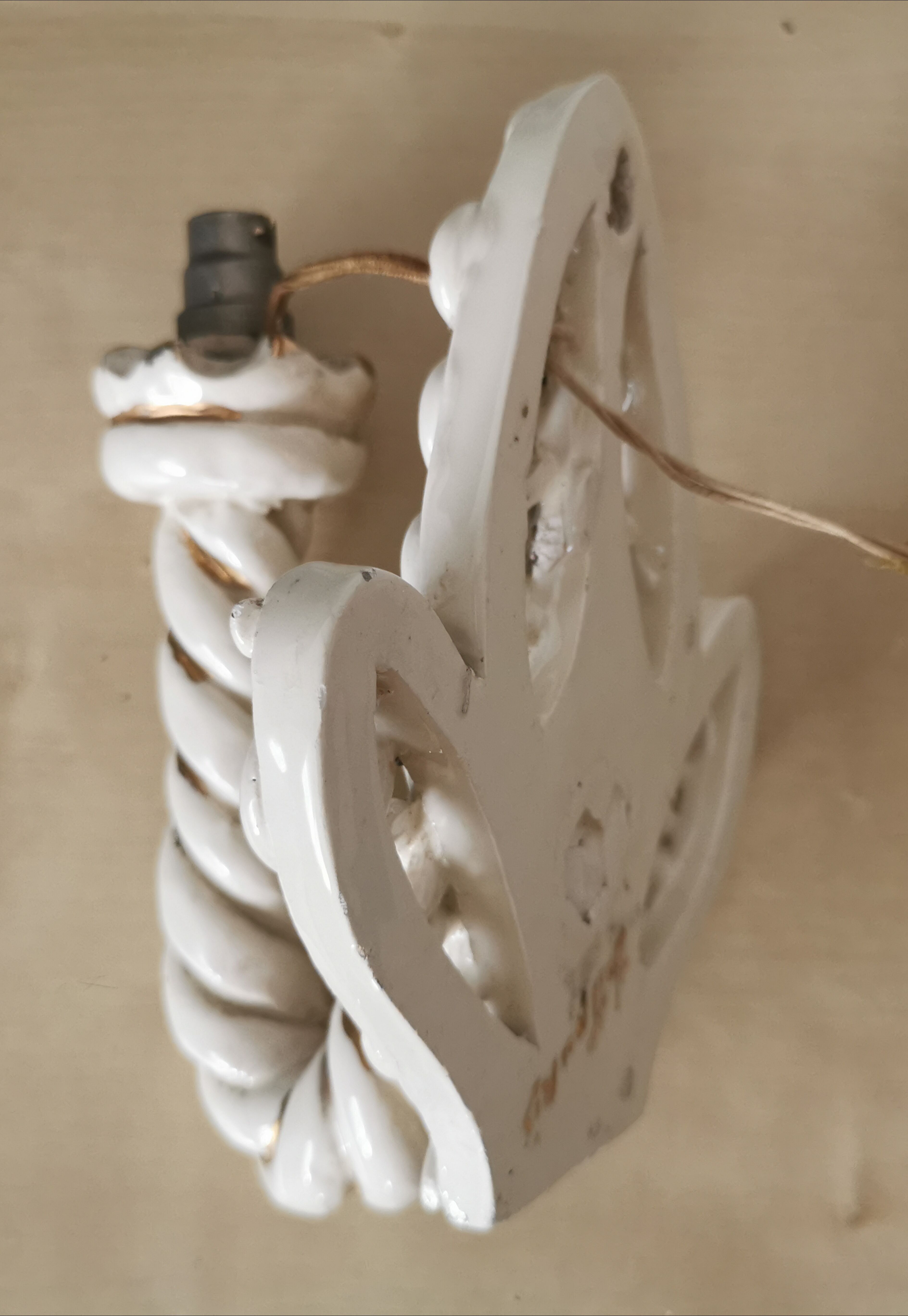 Twisted Vallauris wall sconce