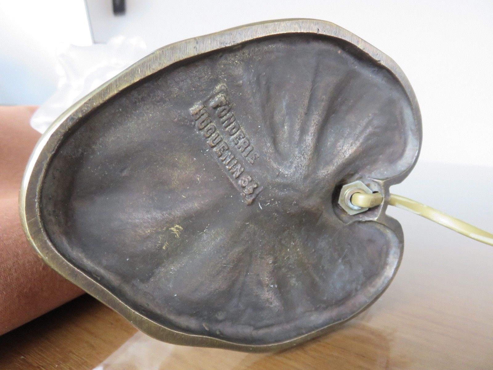 "Water lily" Huguenin bronze art nouveau lamp