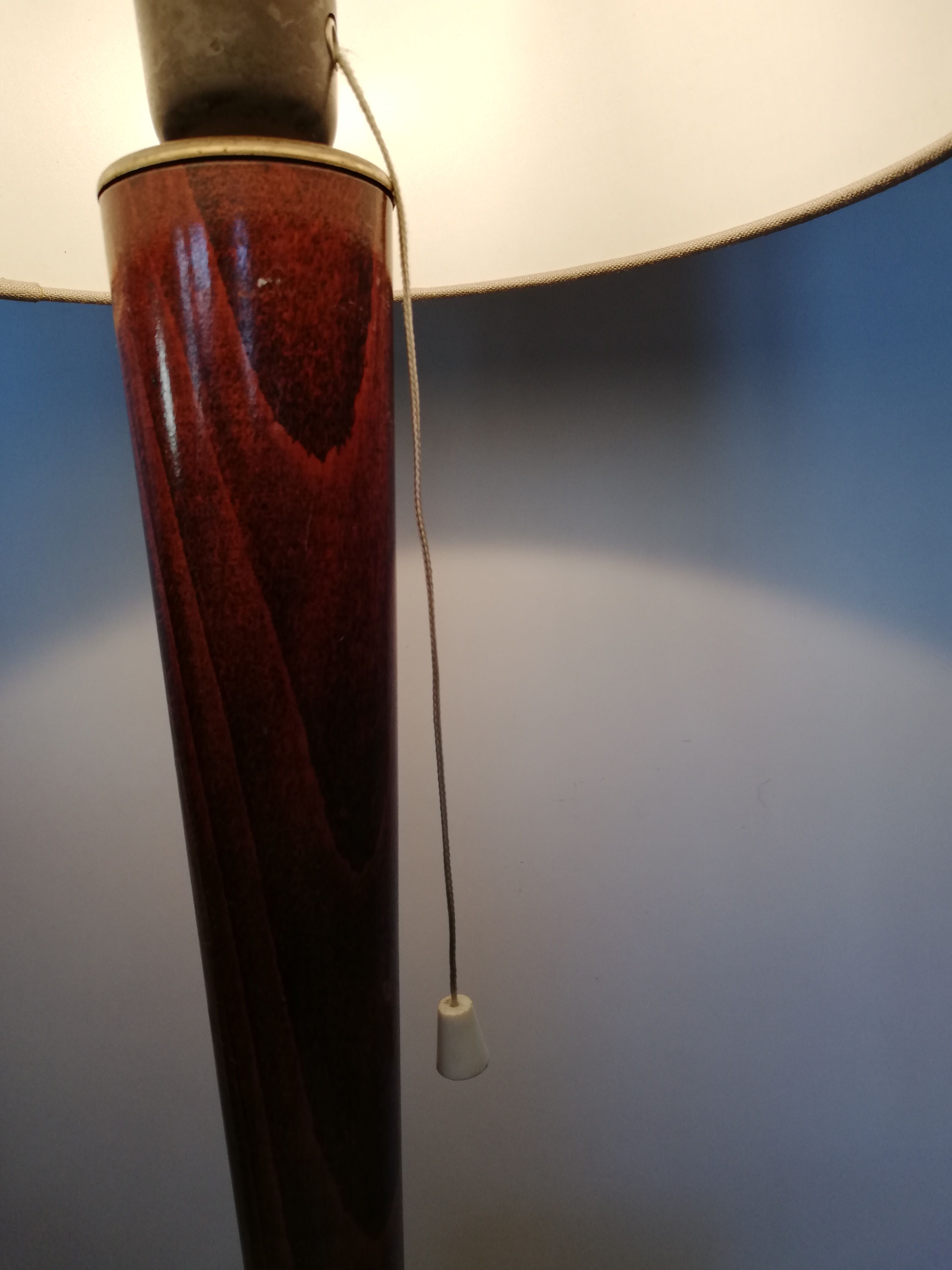 Lampe sur pied bois acajou Unilux style art déco