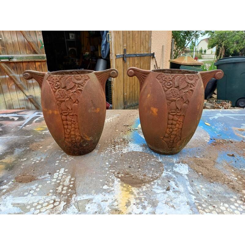 Pair of art deco cast iron vases from Charleville-Mézières