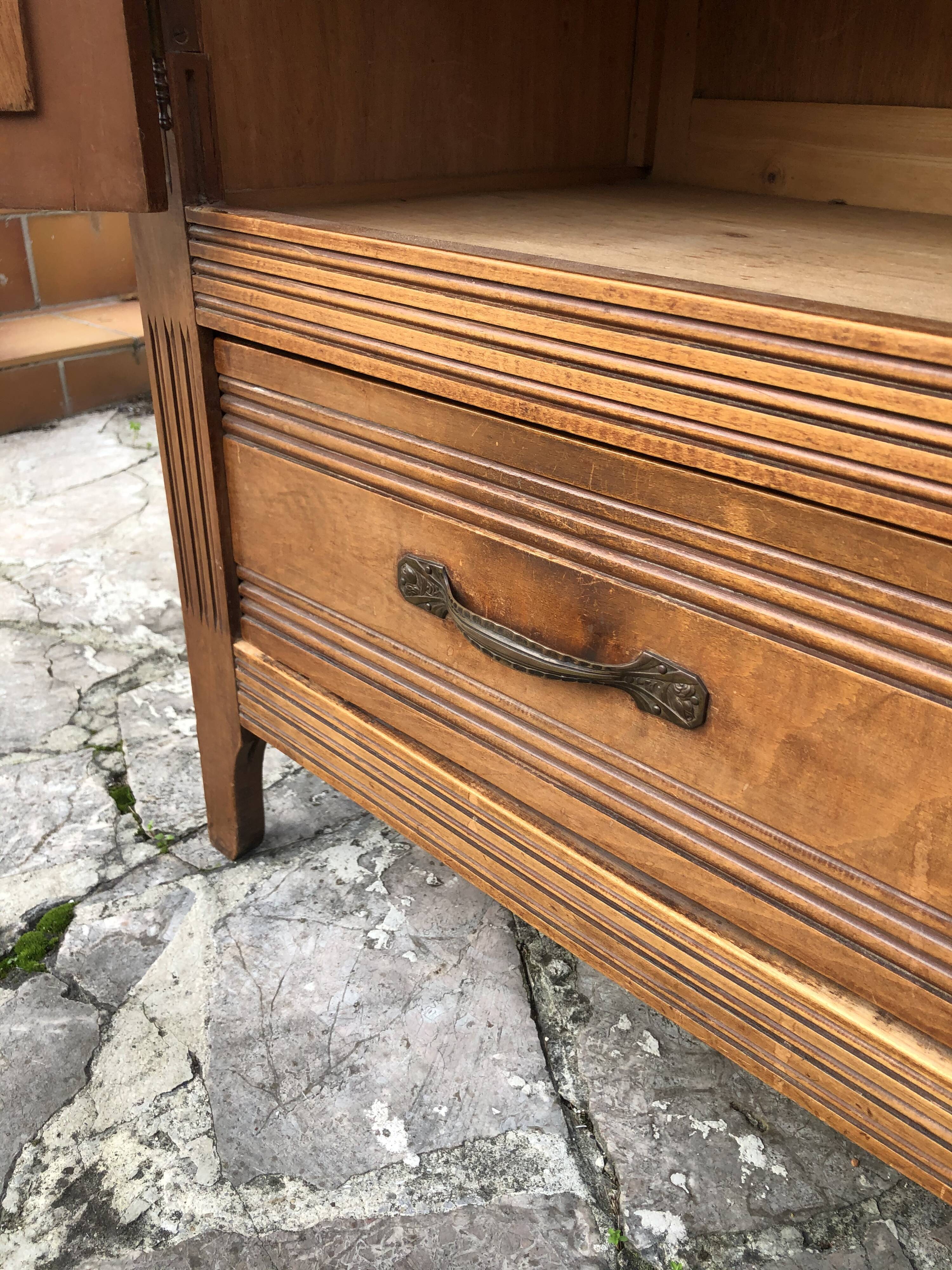 Parisian hotel wardrobe
