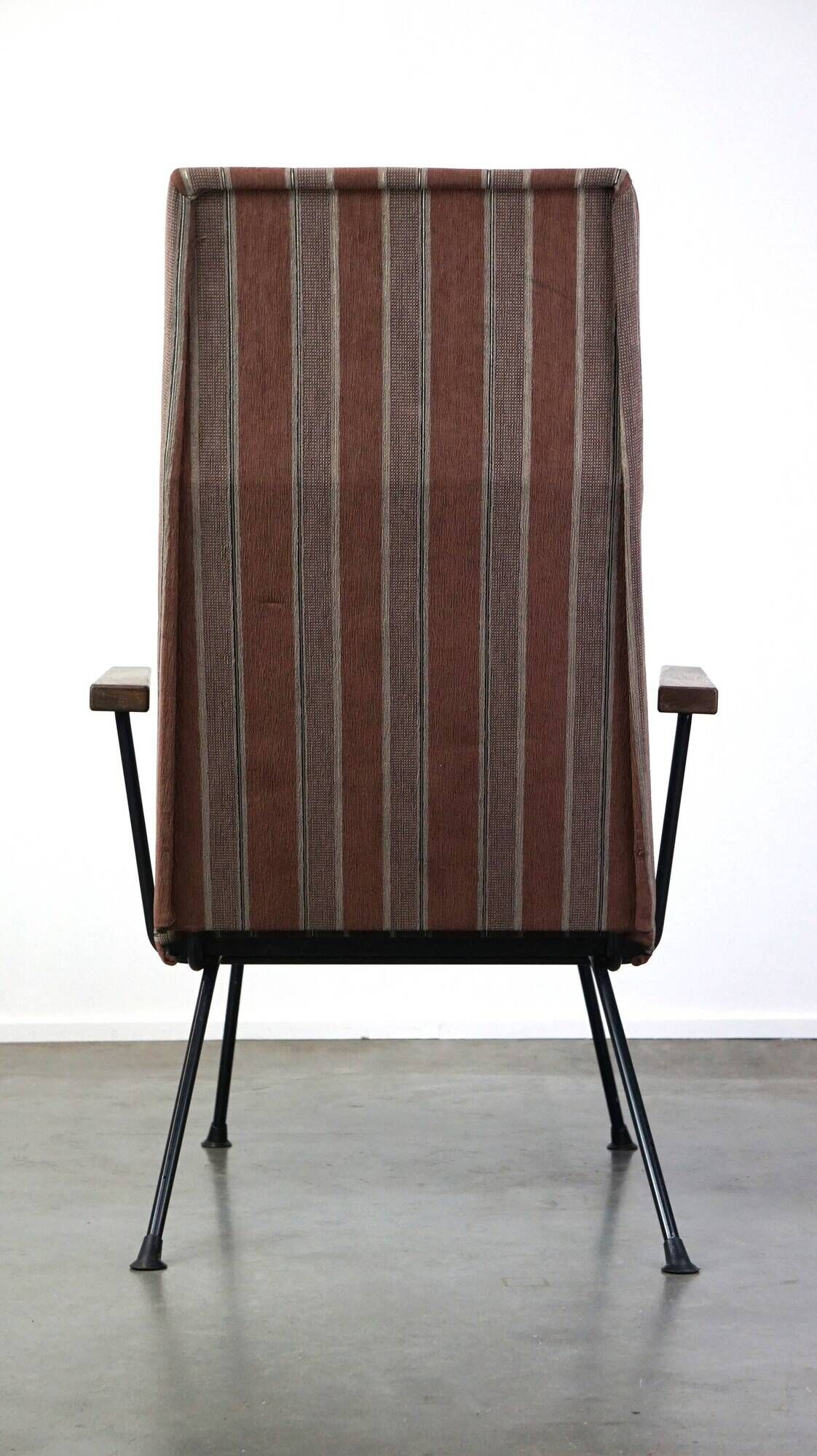 Vintage 50s/60s design armchair with high backrest, model 1410 by Gispen