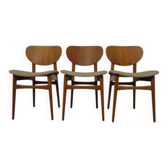 Dining chairs in walnut and beech, 1960s, set of 3.