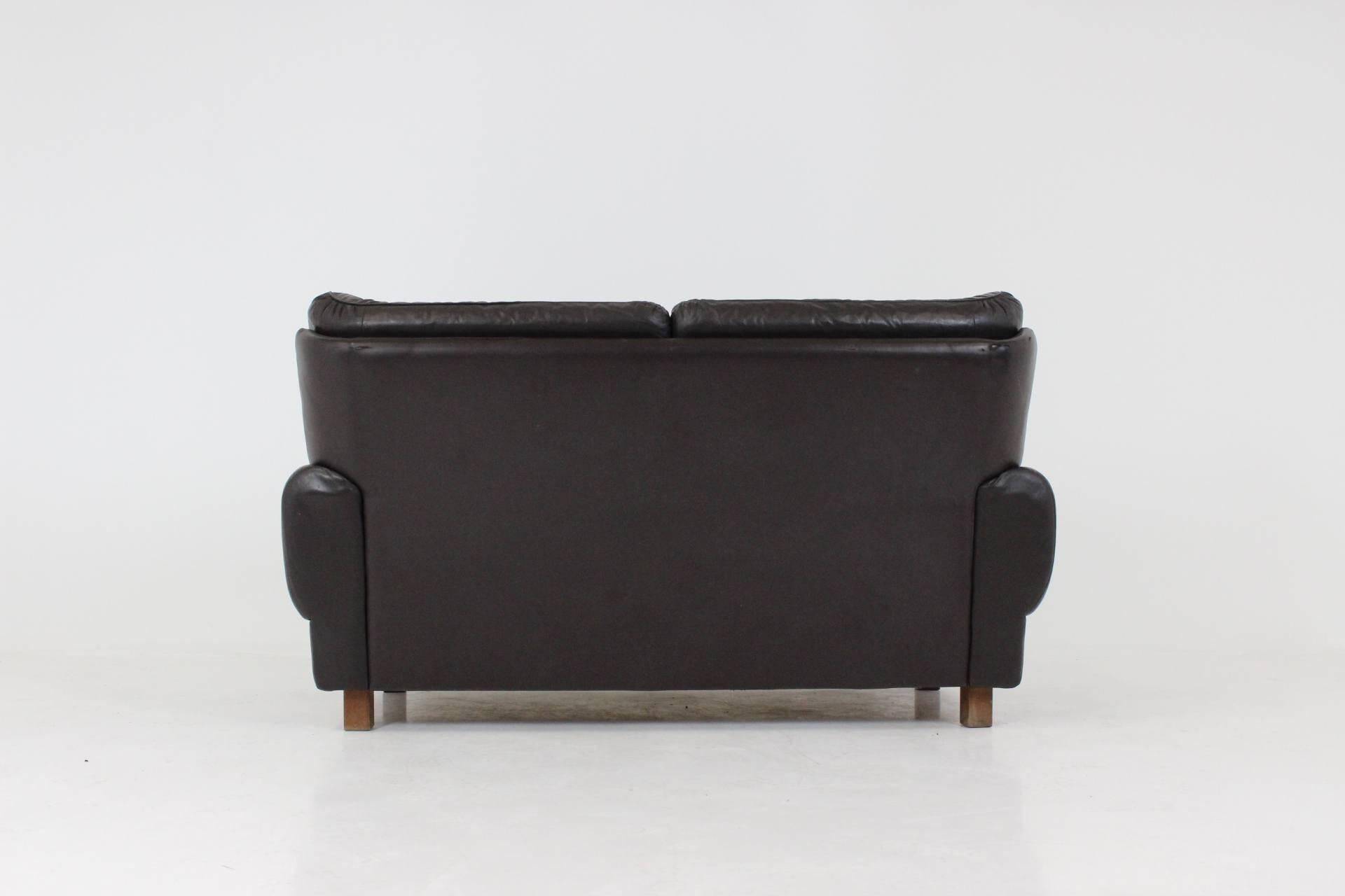 Mid-Century Design Black Leather Sofa, 1970s, Czechoslovakia