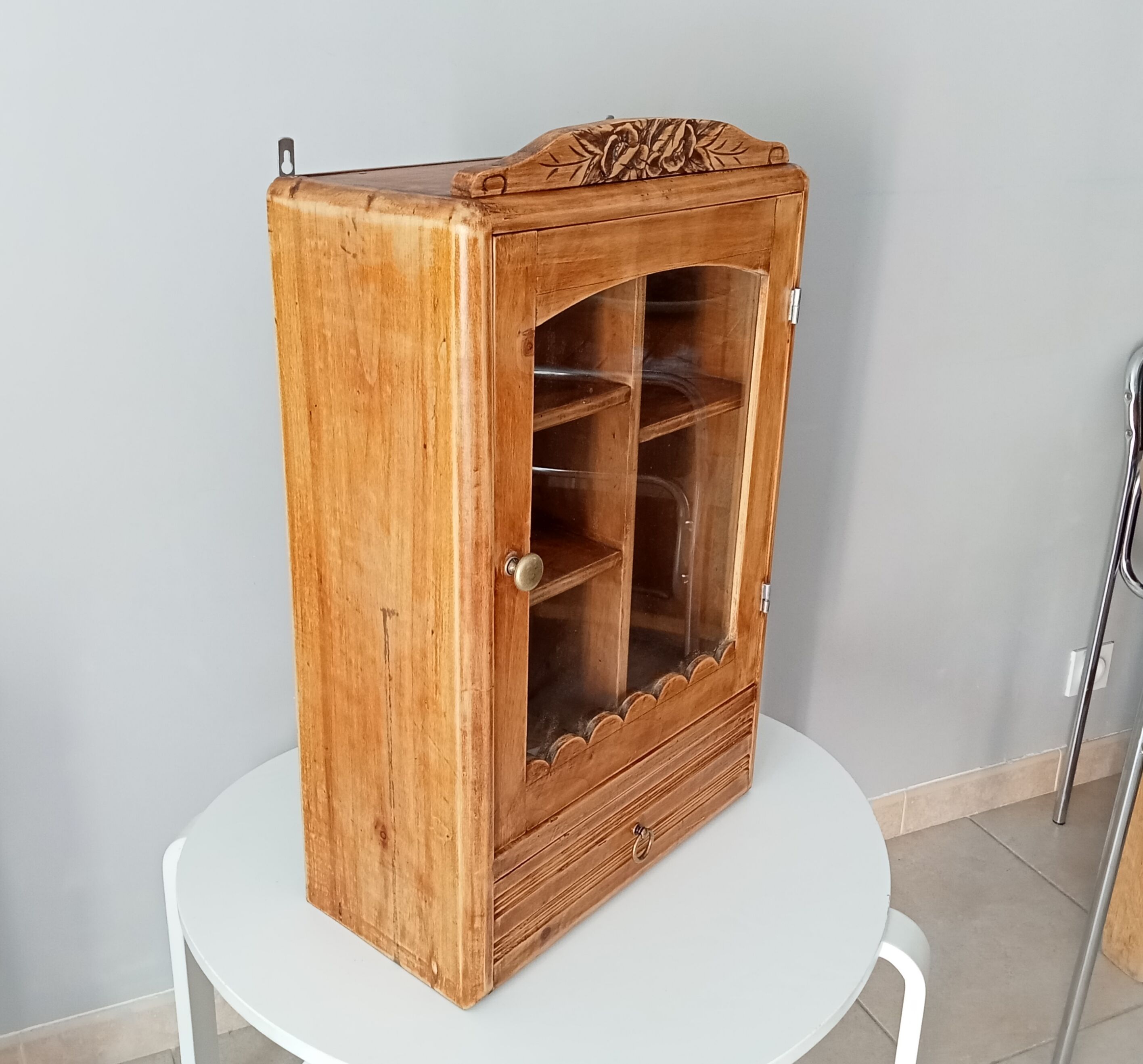 Art Deco medicine cabinet 40s/50s