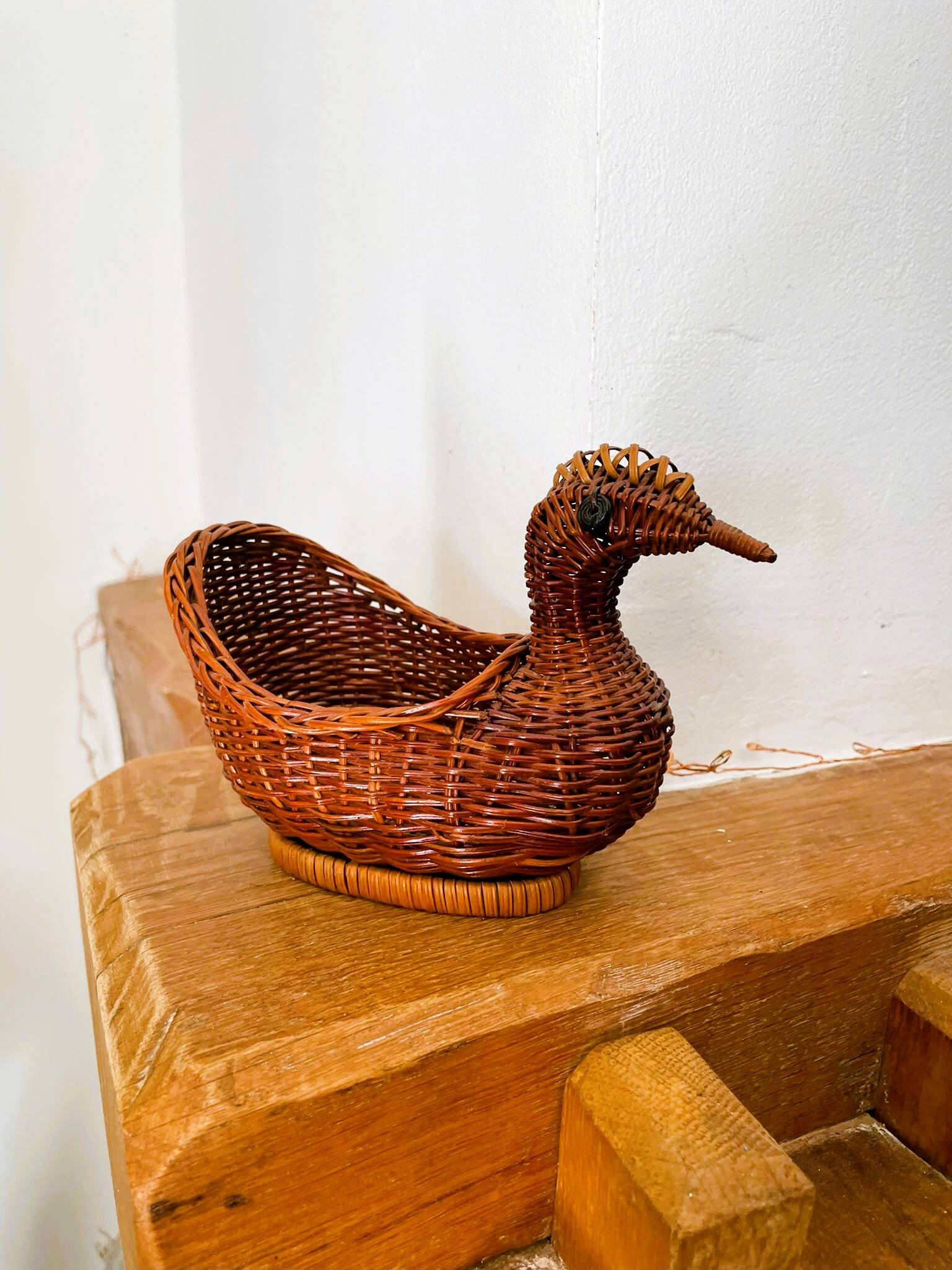 Panière / corbeille en osier en forme de canard (vintage)