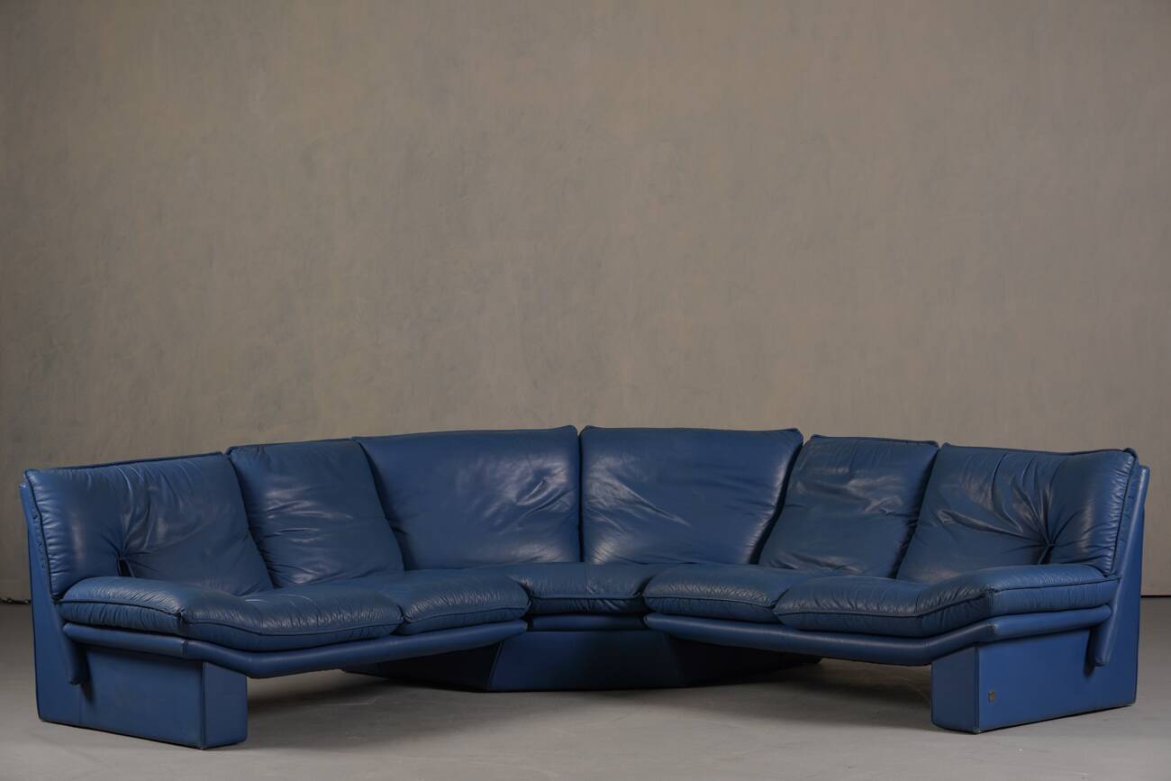 Nicoletti Salotti post-modern leather sofa, Italy 1980’s