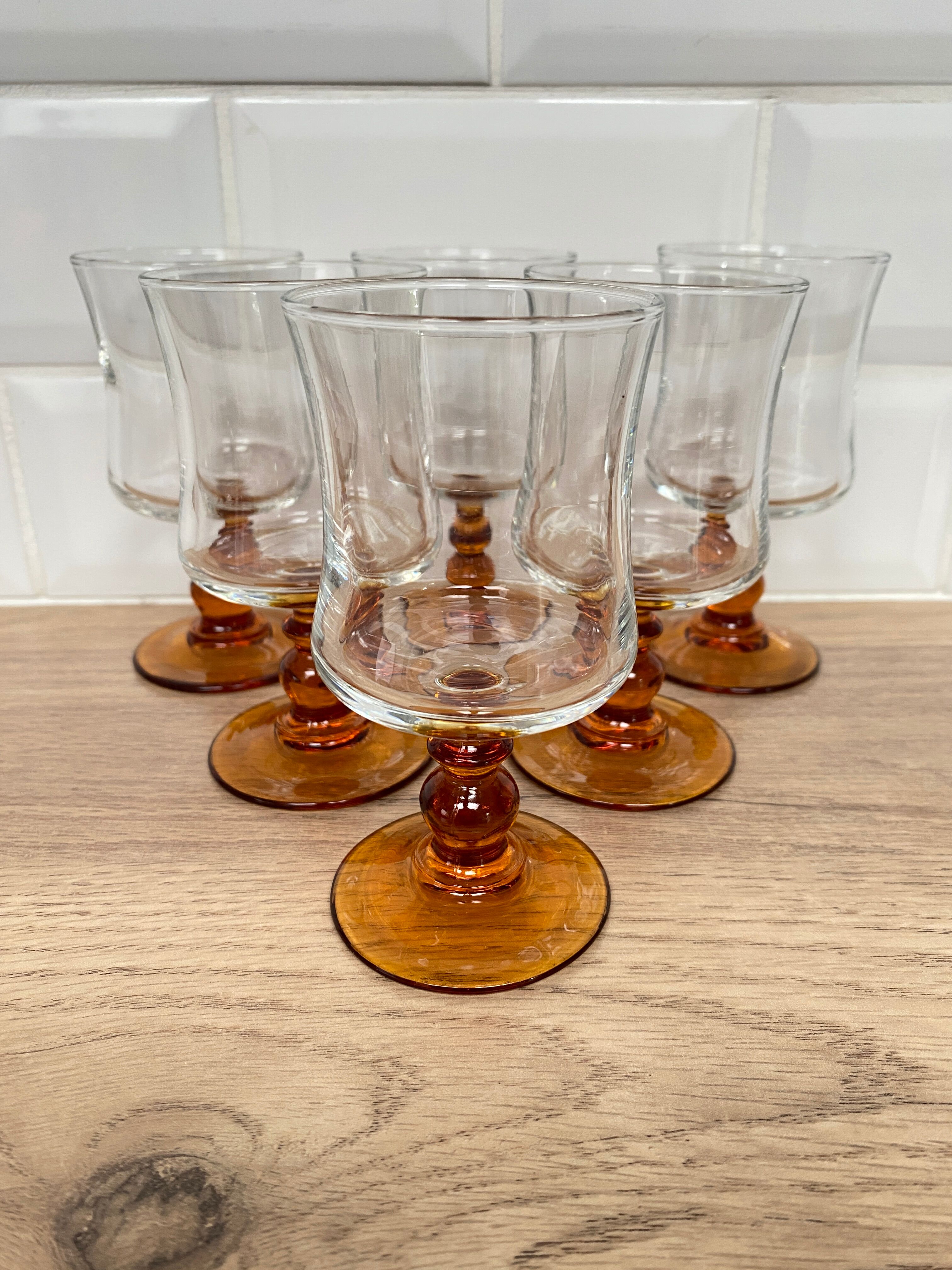 Set of 6 Luminarc white wine glasses Antique model