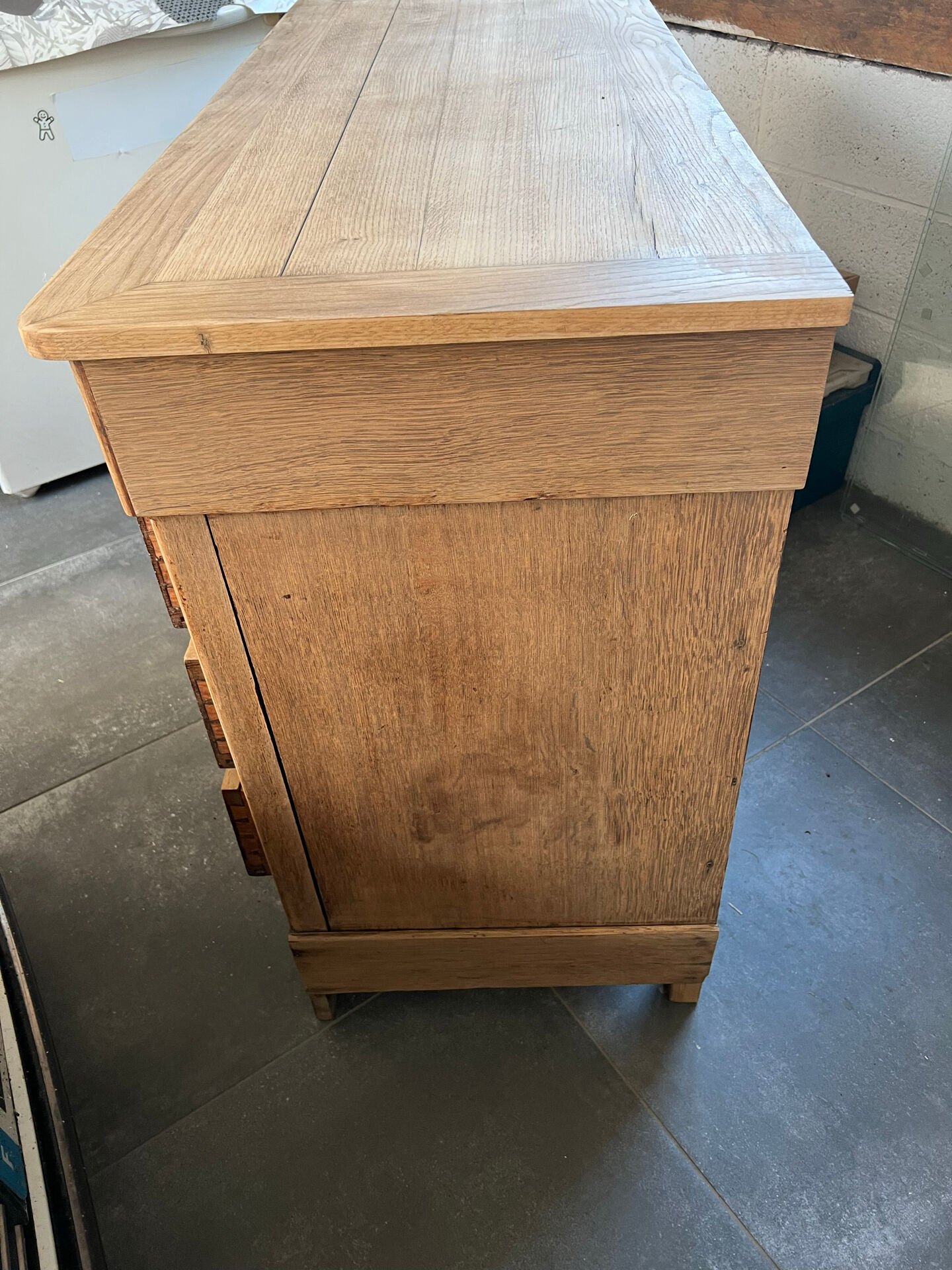 Old sanded oak chest of drawers