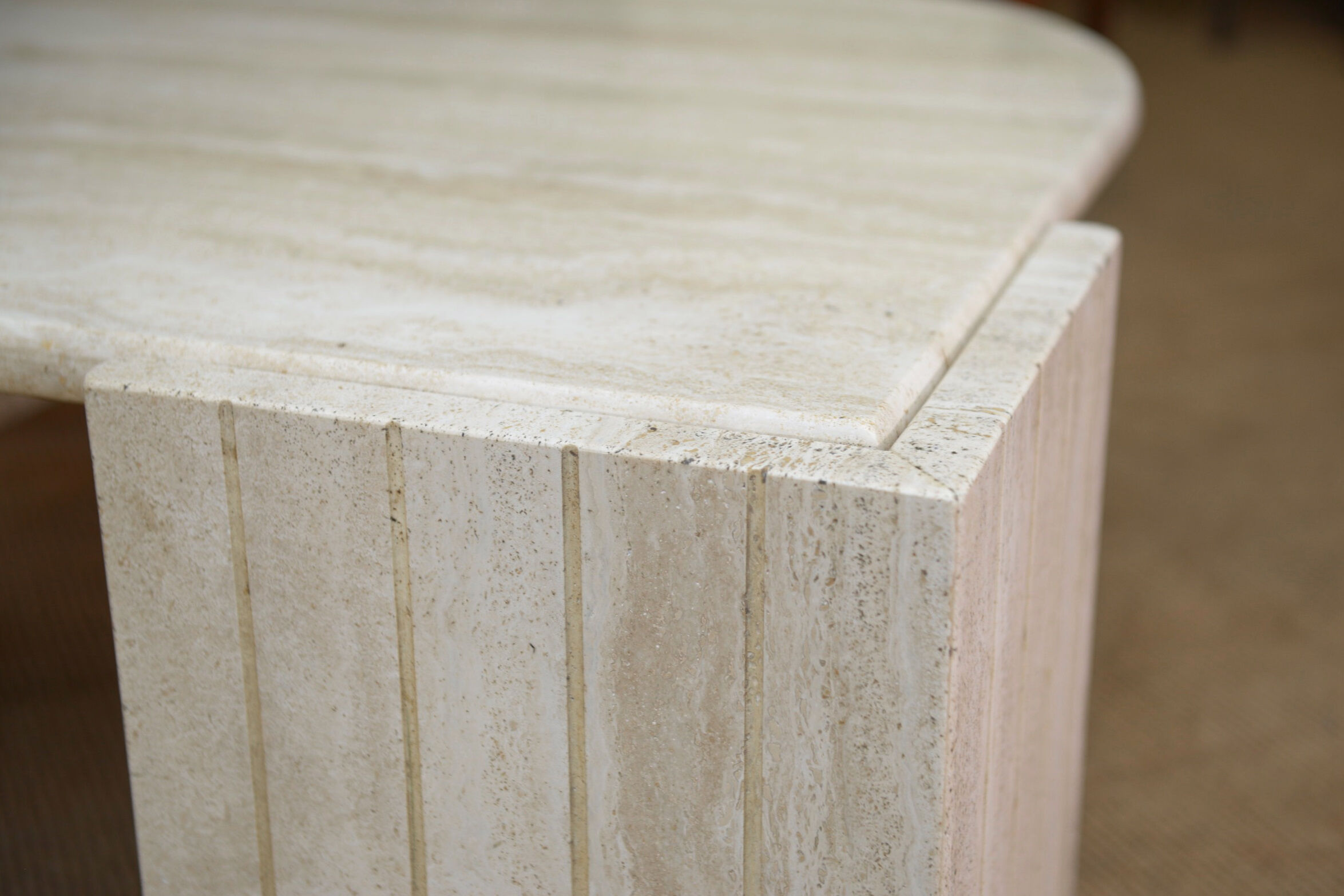 Eye coffee table in travertine 1970