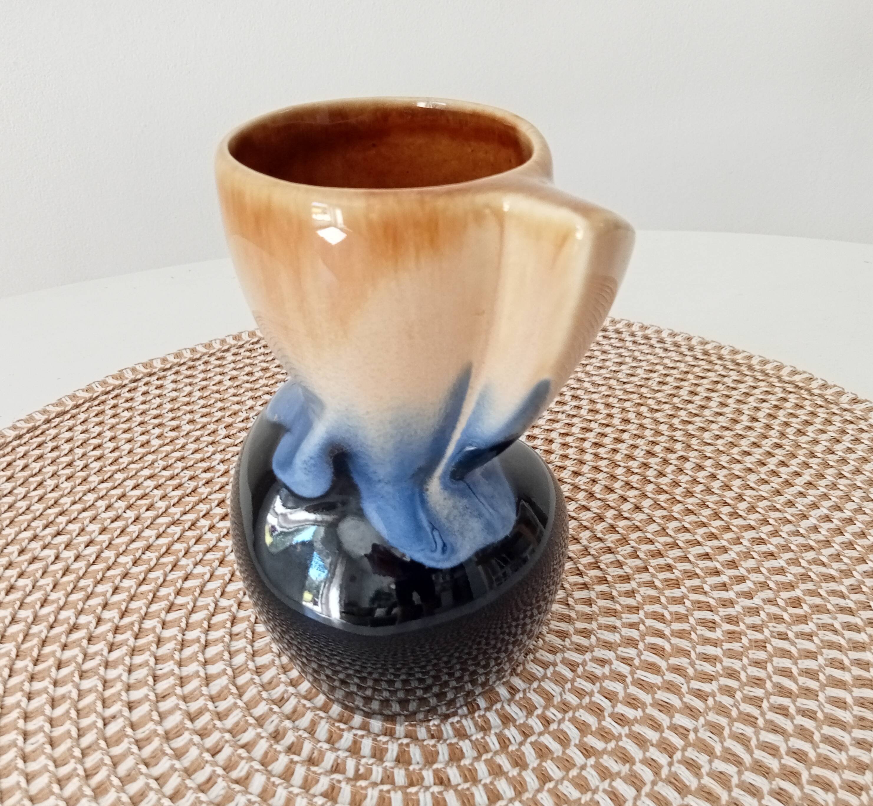 Vintage twist vase in Vallauris style