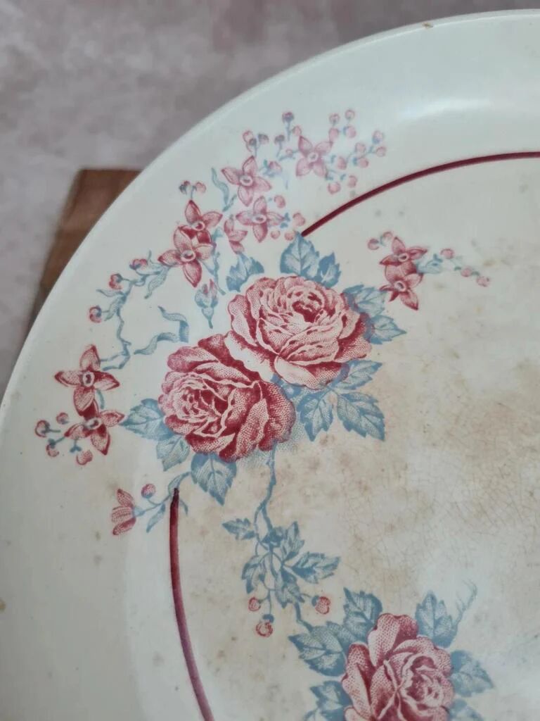 Antique compote dish from Saint-Amand, model "Thalie"