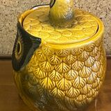 Owl 1970 / slipware box