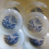 6 hollow plates from Arcopal in good condition