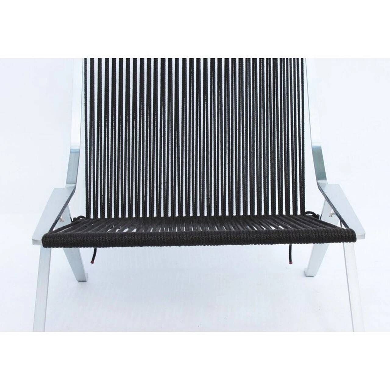 Vintage chair designed by Poul Kjærholm and manufactured by Fritz Hansen