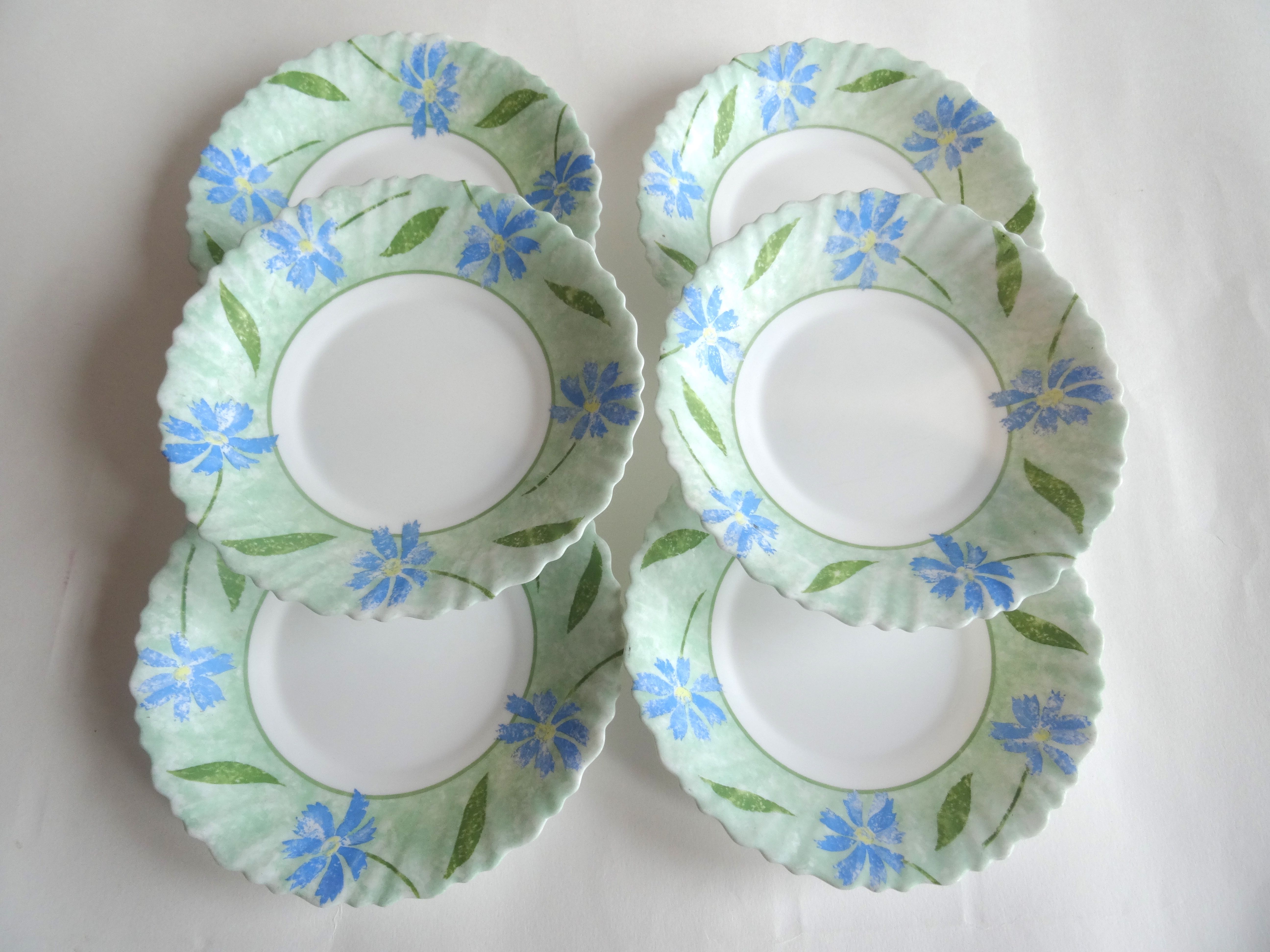 Green arcopal hollow plates